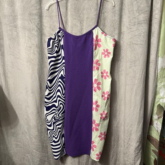 Graphic Fun Bodycon Dress Spaghetti Straps Stretchy Zebra Purple Floral - Picture 1 of 4
